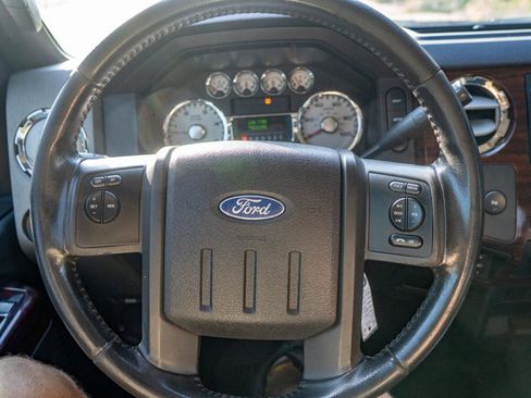 Used 2009 Ford F250 Lariat AWD/4WD image 15