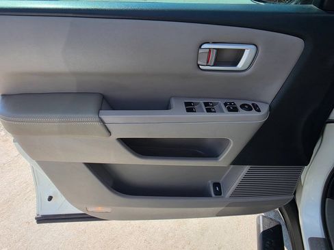 Used 2012 Honda Pilot EX-L image 18