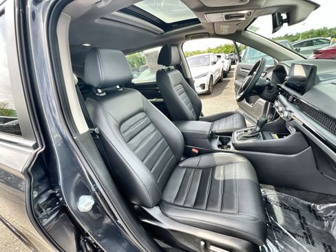Used 2025 Honda CR-V EX-L image 34