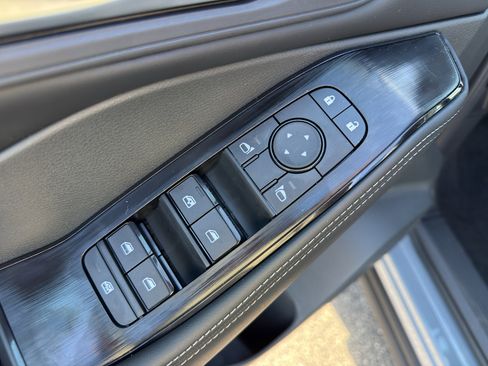 New 2026 Nissan Rogue SV image 12