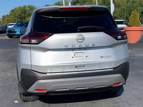 Used 2022 Nissan Rogue SV image 7