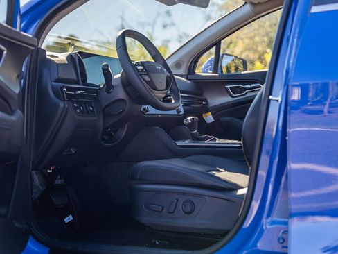New 2026 Kia Sportage EX FWD image 14