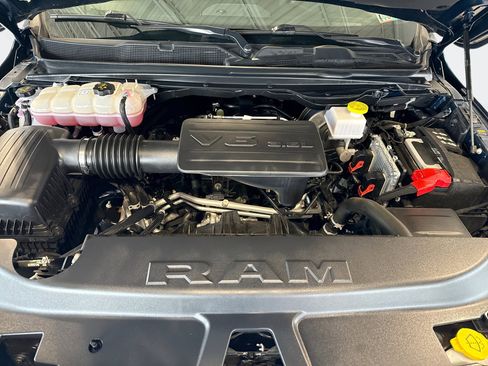 Used 2024 RAM 1500 Big Horn AWD/4WD image 28