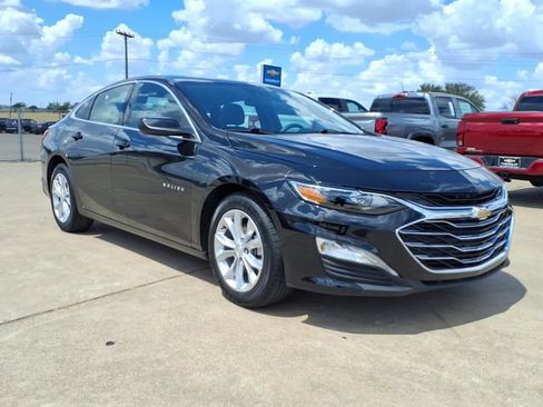 Used 2024 Chevrolet Malibu LT FWD image 3