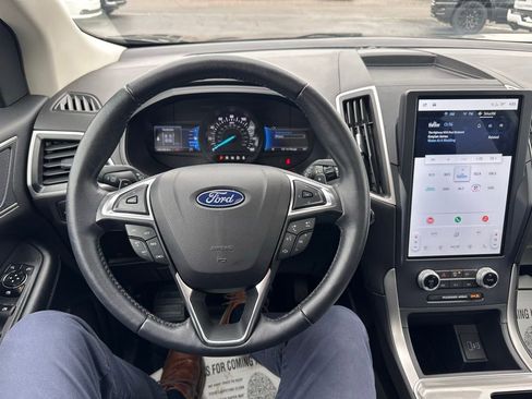 Used 2023 Ford Edge SEL w/ Convenience Package image 15