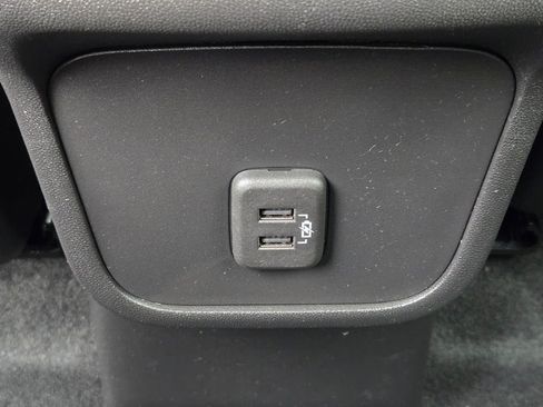 Certified 2022 Chevrolet Equinox LS w/ LS Convenience Package FWD image 17