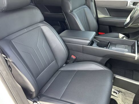 Certified 2024 Hyundai Santa Fe SEL FWD image 21