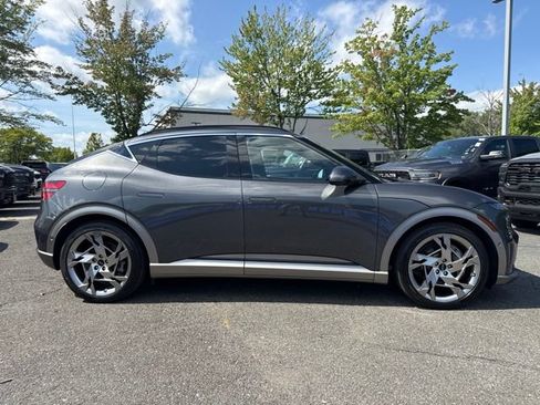 Used 2023 Genesis GV60 Performance AWD/4WD image 12