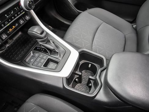 Used 2024 Toyota RAV4 XLE image 17