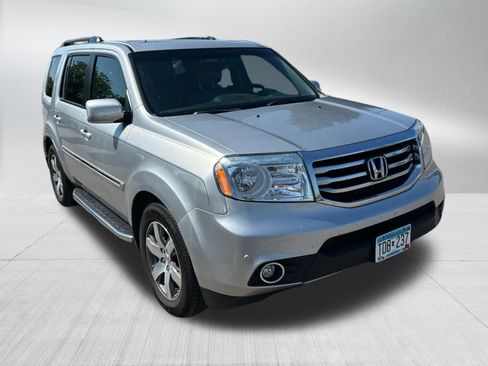 Used 2013 Honda Pilot Touring image 3