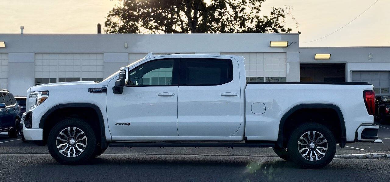 Used 2021 GMC Sierra 1500 AT4 w/ Technology Package AWD/4WD image 14