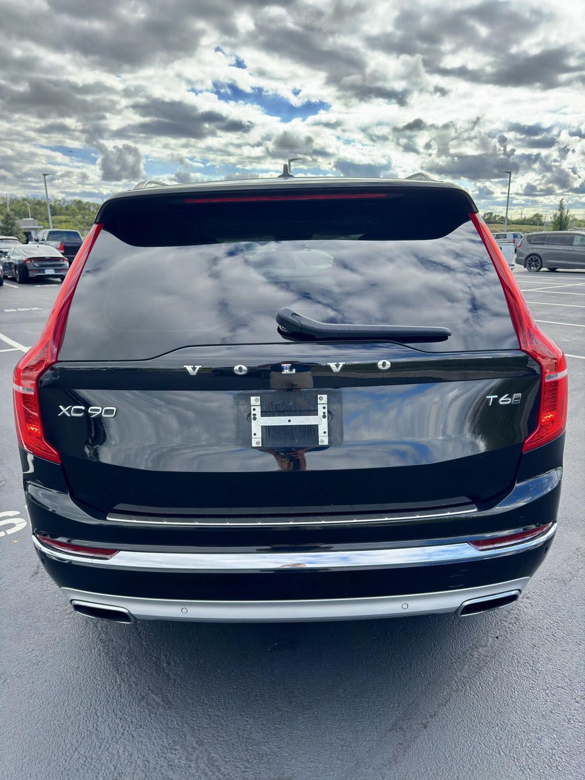 Used 2021 Volvo XC90 T6 Inscription w/ Advanced Package AWD/4WD image 4