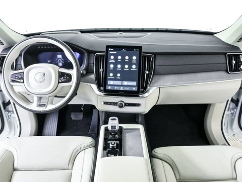New 2026 Volvo XC90 T8 Ultra w/ Protection Package Premier AWD/4WD image 18