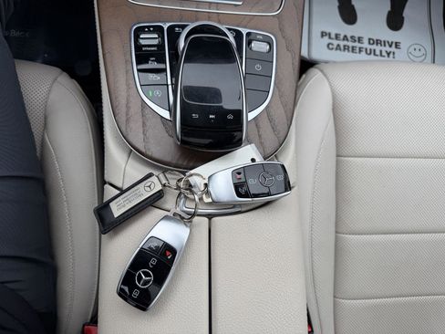Used 2020 Mercedes-Benz E 350 E 350 image 16