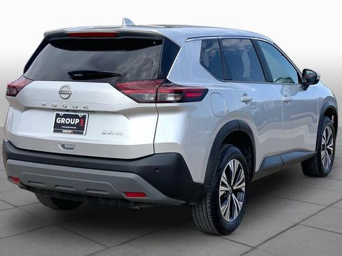 Used 2023 Nissan Rogue SV AWD/4WD image 13