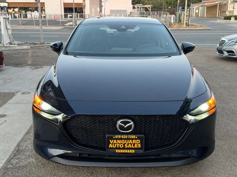 Used 2021 MAZDA MAZDA3 s FWD image 4