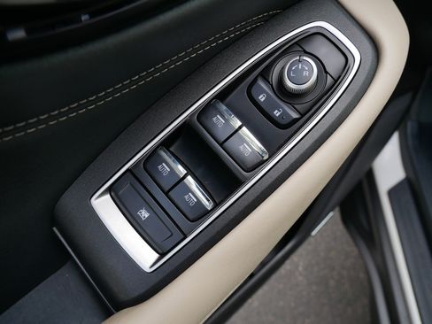 Used 2023 Subaru Outback Limited AWD/4WD image 19