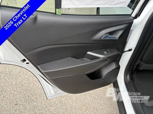 New 2026 Chevrolet Trax LT w/ Driver Confidence Package FWD image 25