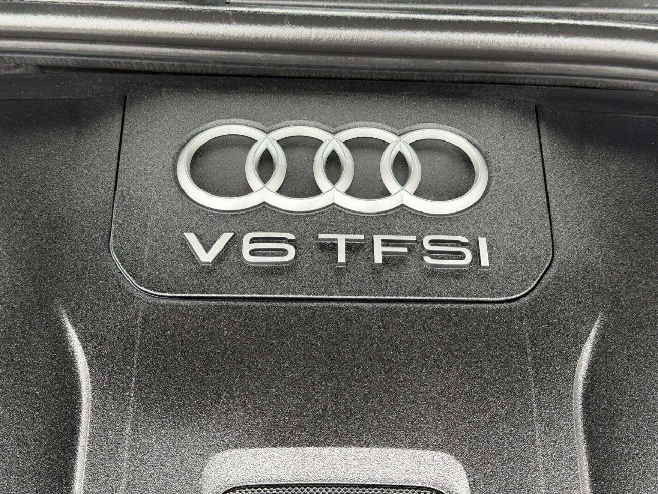 Used 2018 Audi Q7 3.0T Prestige w/ Prestige Package AWD/4WD image 41