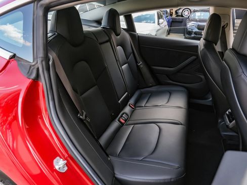Used 2018 Tesla Model 3 Long Range RWD image 28