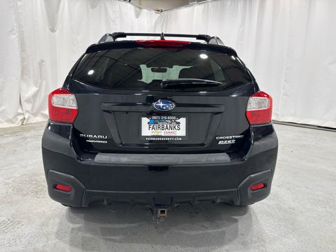 Used 2017 Subaru Crosstrek 2.0i Premium AWD/4WD image 4