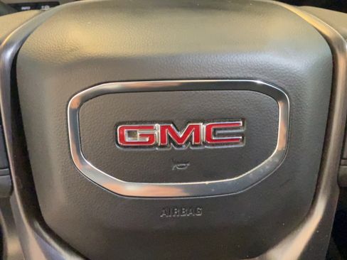 Used 2020 GMC Sierra 1500 AT4 w/ AT4 Premium Package AWD/4WD image 25