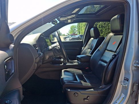Used 2024 Dodge Durango GT AWD/4WD image 15