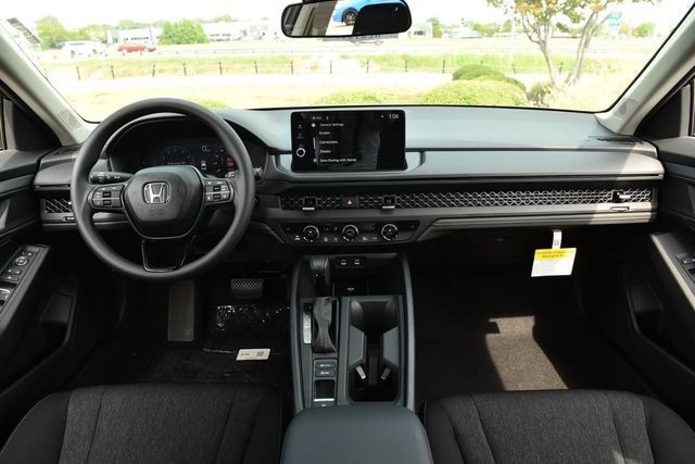New 2026 Honda Accord SE image 7