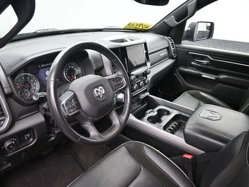Used 2024 RAM 1500 Laramie AWD/4WD image 23