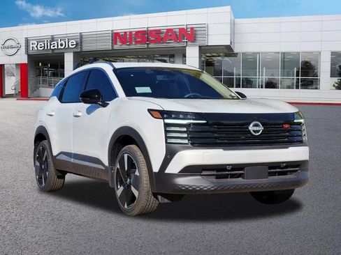 New 2026 Nissan Kicks SR w/ Illumination Package FWD image 1