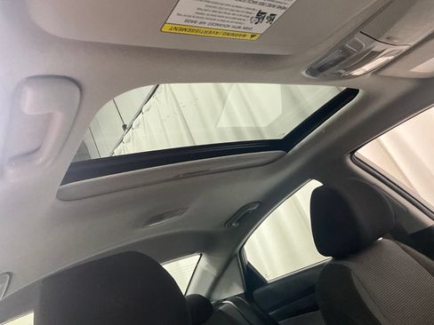 Used 2021 Hyundai Accent Limited w/ Cargo Package FWD image 23