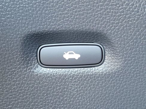 Used 2023 Honda Civic Sport image 19