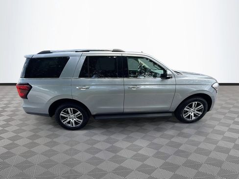 Used 2024 Ford Expedition Limited RWD image 9
