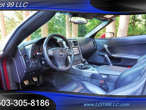 Used 2007 Chevrolet Corvette Convertible w/ Preferred Equipment Group RWD image 2