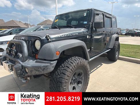 Used 2010 Jeep Wrangler Unlimited Rubicon w/ Trailer Tow Group AWD/4WD image 7