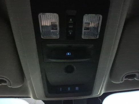 Used 2017 RAM 1500 Laramie w/ Convenience Group image 36