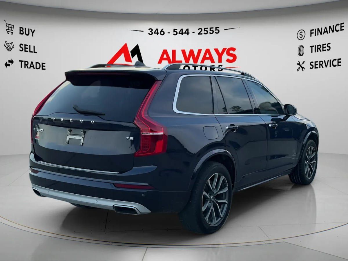 Used 2017 Volvo XC90 T5 Momentum w/ Vision Package FWD image 5
