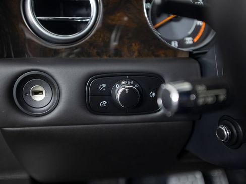 Used 2014 Bentley Flying Spur W12 AWD/4WD image 52