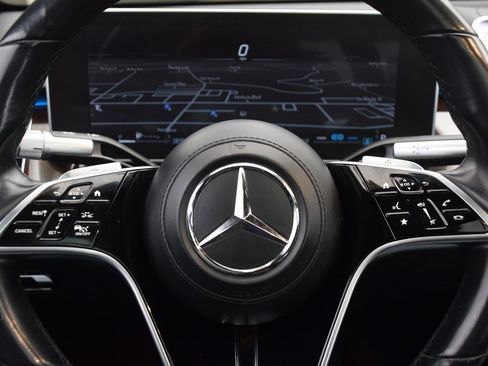 Certified 2022 Mercedes-Benz S 500 4MATIC image 22