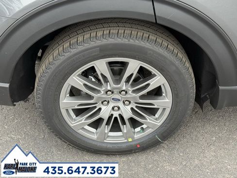 New 2026 Ford Explorer Active w/ Active Comfort Package image 32
