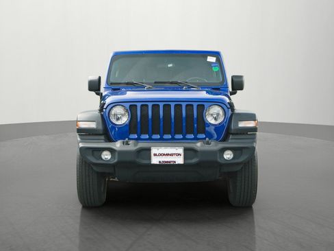 Used 2020 Jeep Wrangler Sport AWD/4WD image 2