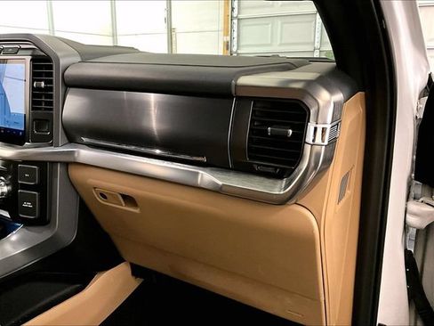 Used 2021 Ford F150 Lariat AWD/4WD image 15
