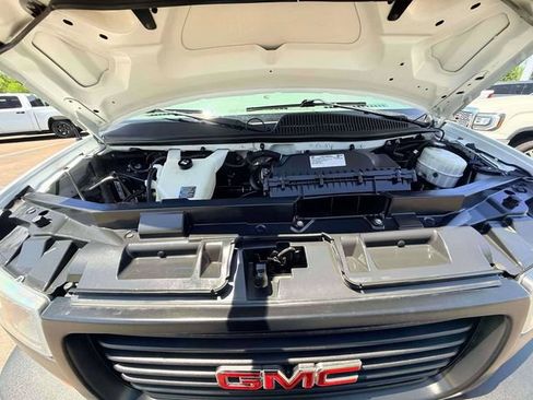 Used 2020 GMC Savana 3500 w/ Driver Convenience Package RWD image 10