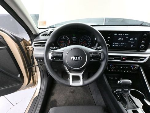 Used 2021 Kia K5 LXS AWD/4WD image 25