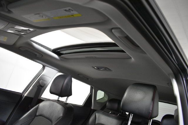 Used 2024 Kia Soul GT-Line w/ Option Group 020 FWD image 39