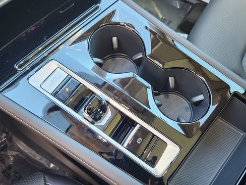 New 2026 Volkswagen Atlas SEL image 10