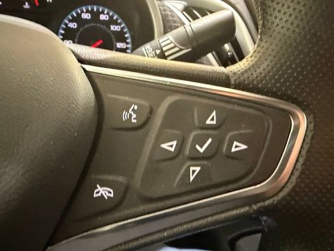 Used 2024 Chevrolet Malibu LS FWD image 15