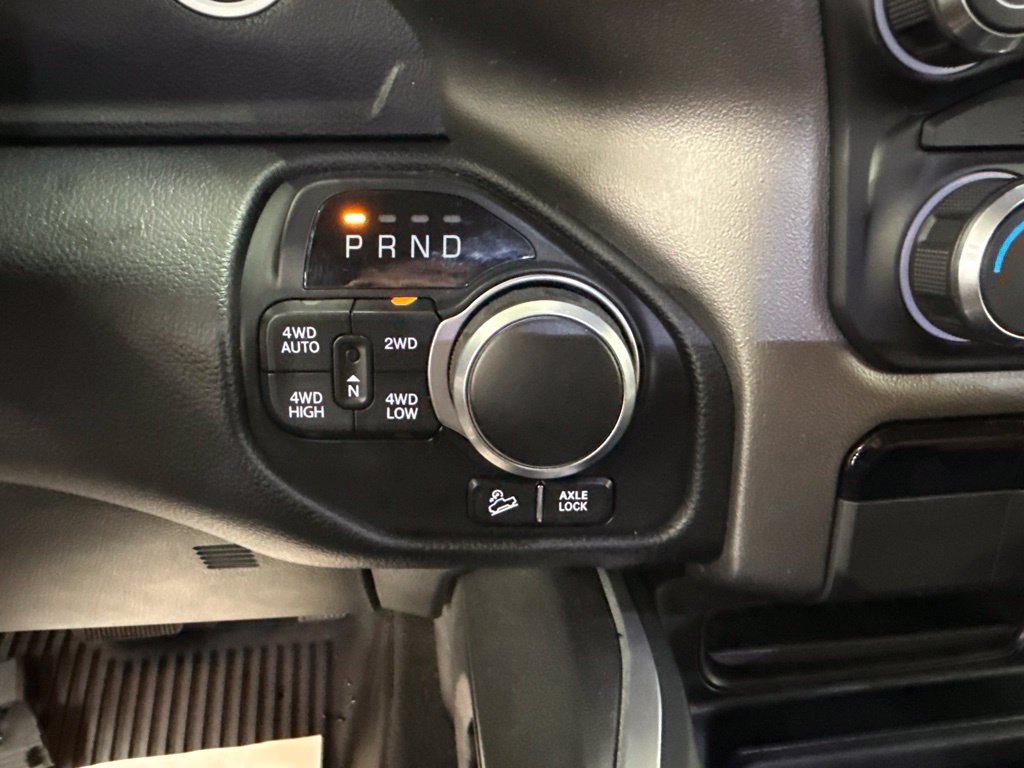 Used 2020 RAM 1500 Big Horn AWD/4WD image 34