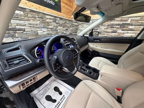 Used 2019 Subaru Outback 2.5i Limited AWD/4WD image 24