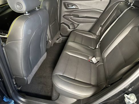 Used 2024 Chevrolet Trax ACTIV w/ Sunroof Package FWD image 20